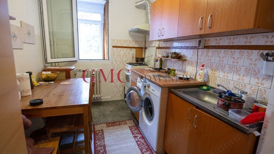 Apartament 2 camere, semidecomandat, Aleea Fizicienilor,Titan - Poză 3