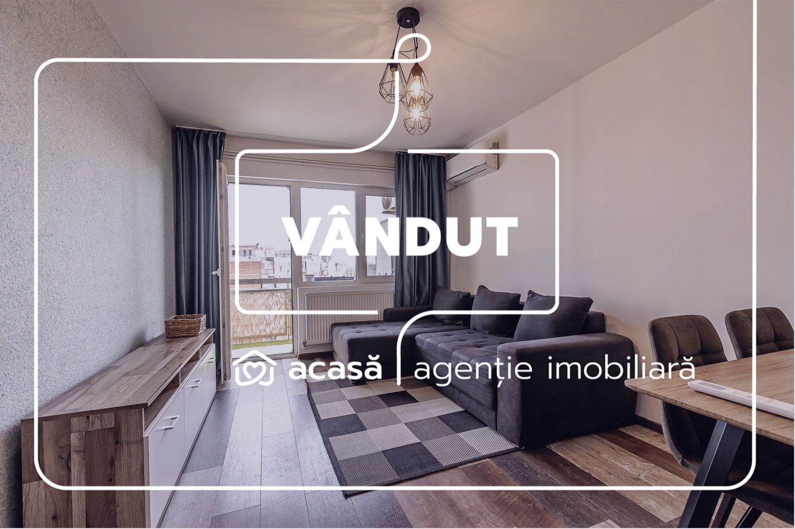 VANDUT! Apartament decomandat 3 camere - Vlaicu - Complet Renovat - Poză 1