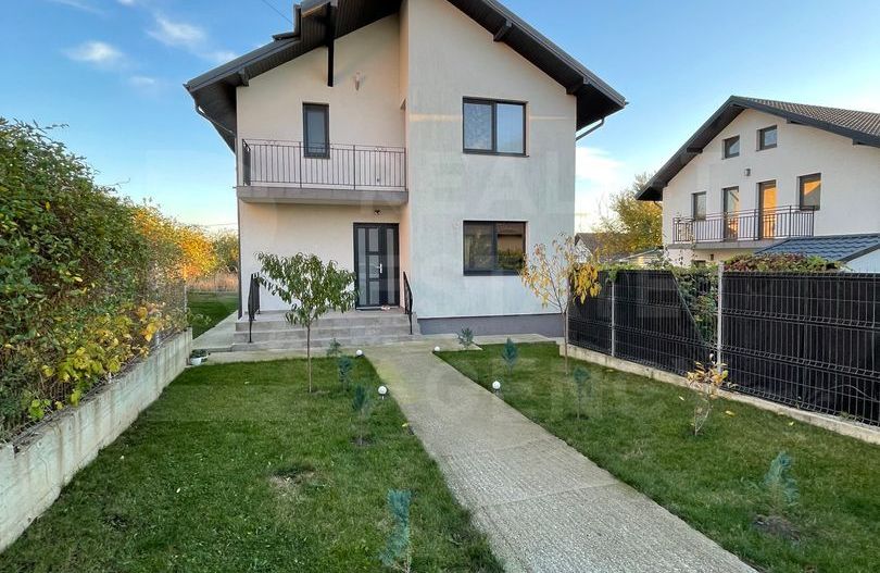 Vânzare, casă, 4 camere, loc. Miroslava, Iași - Poză 1