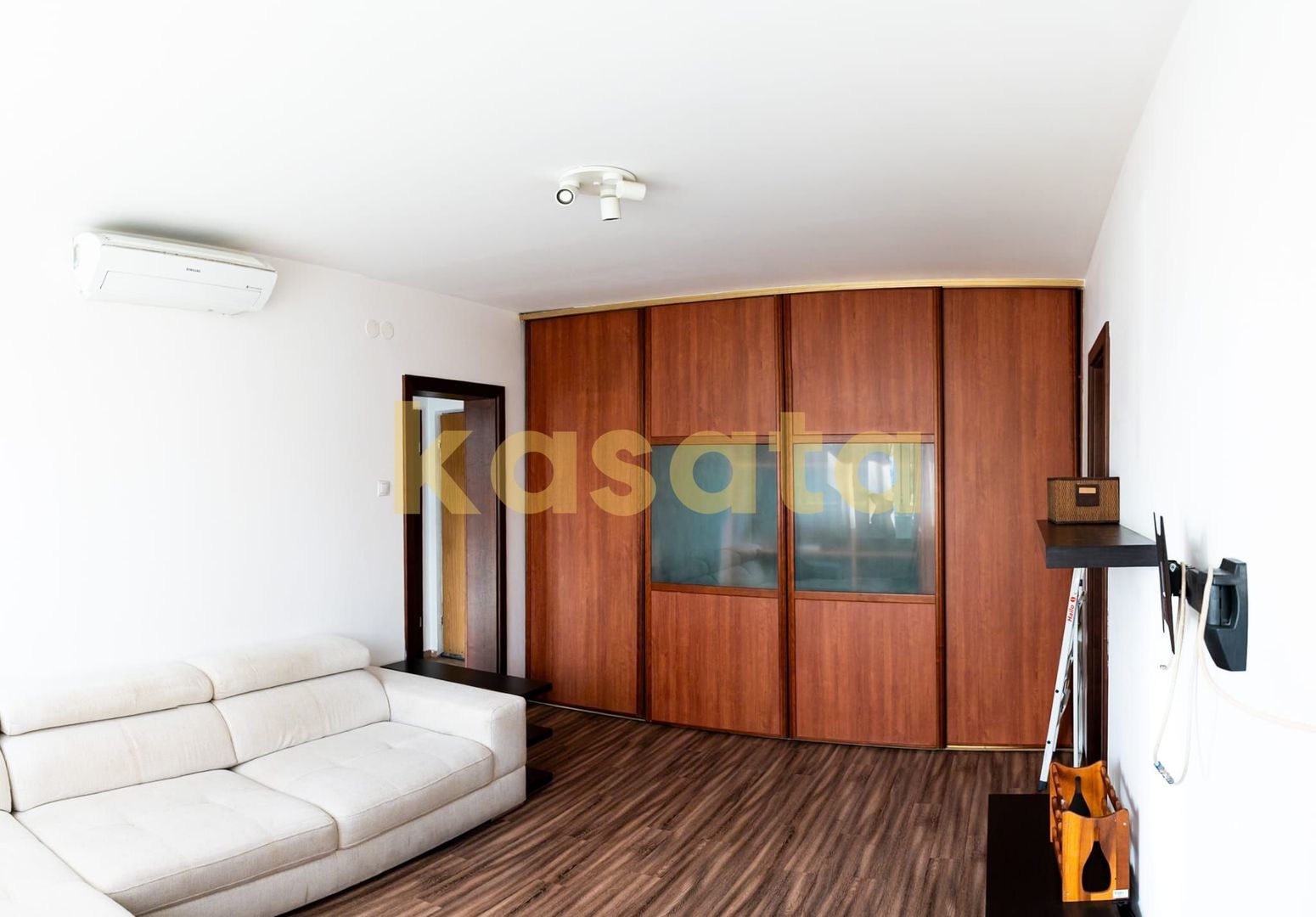 Apartament 2 camere | Iancu de Hunedoara -Guvern-Piata Victoriei - Poză 1