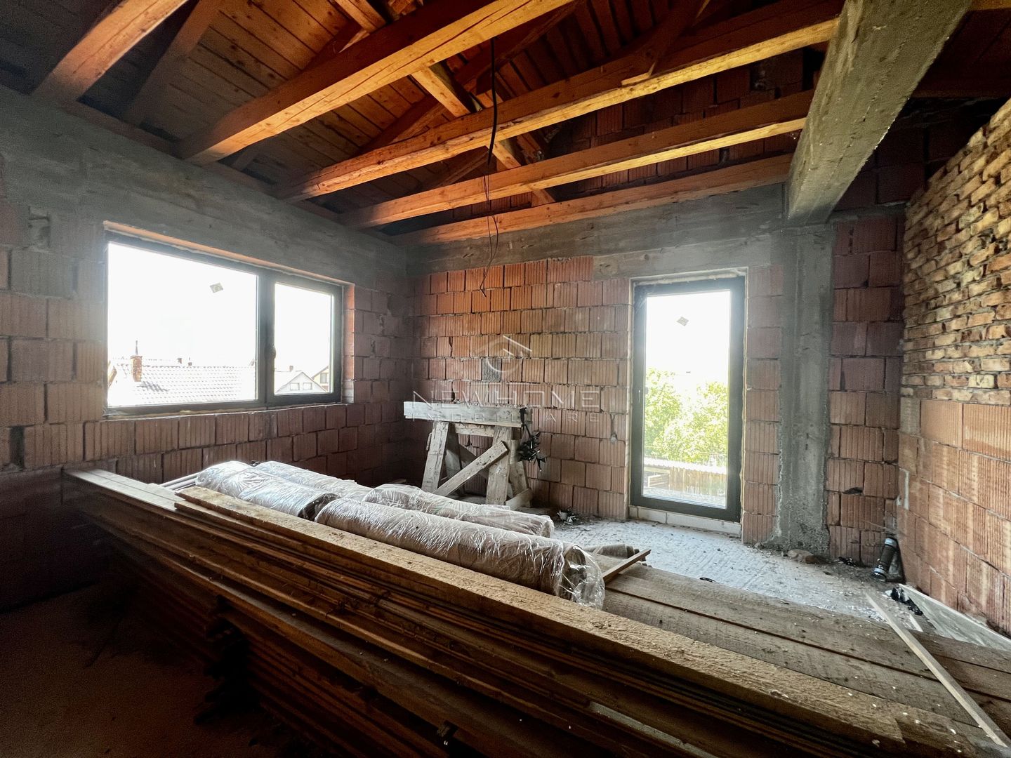 Casa indviduala cu teren generos,  COMISION % - Poză 11