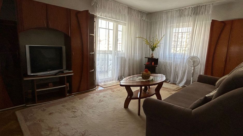 De inchiriat! apartament 3 camere decomandate zona BIG - Poză 9