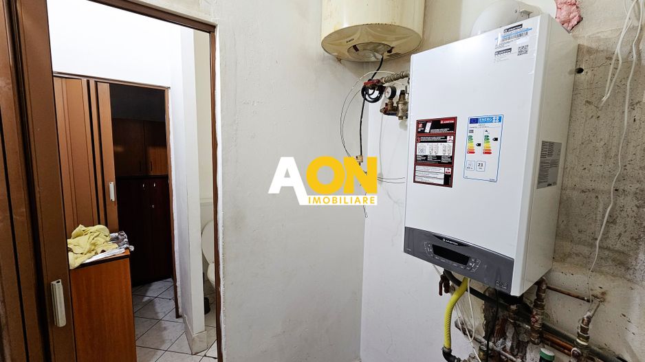 Spatiu comercial sau de birouri, 325 mp utili, M-uri - Poză 11