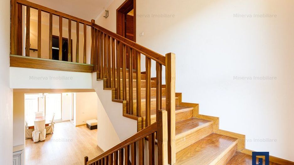 Vila cu teren foarte mare | SAG | pretabila gradinita, club activitati diverse - Poză 12