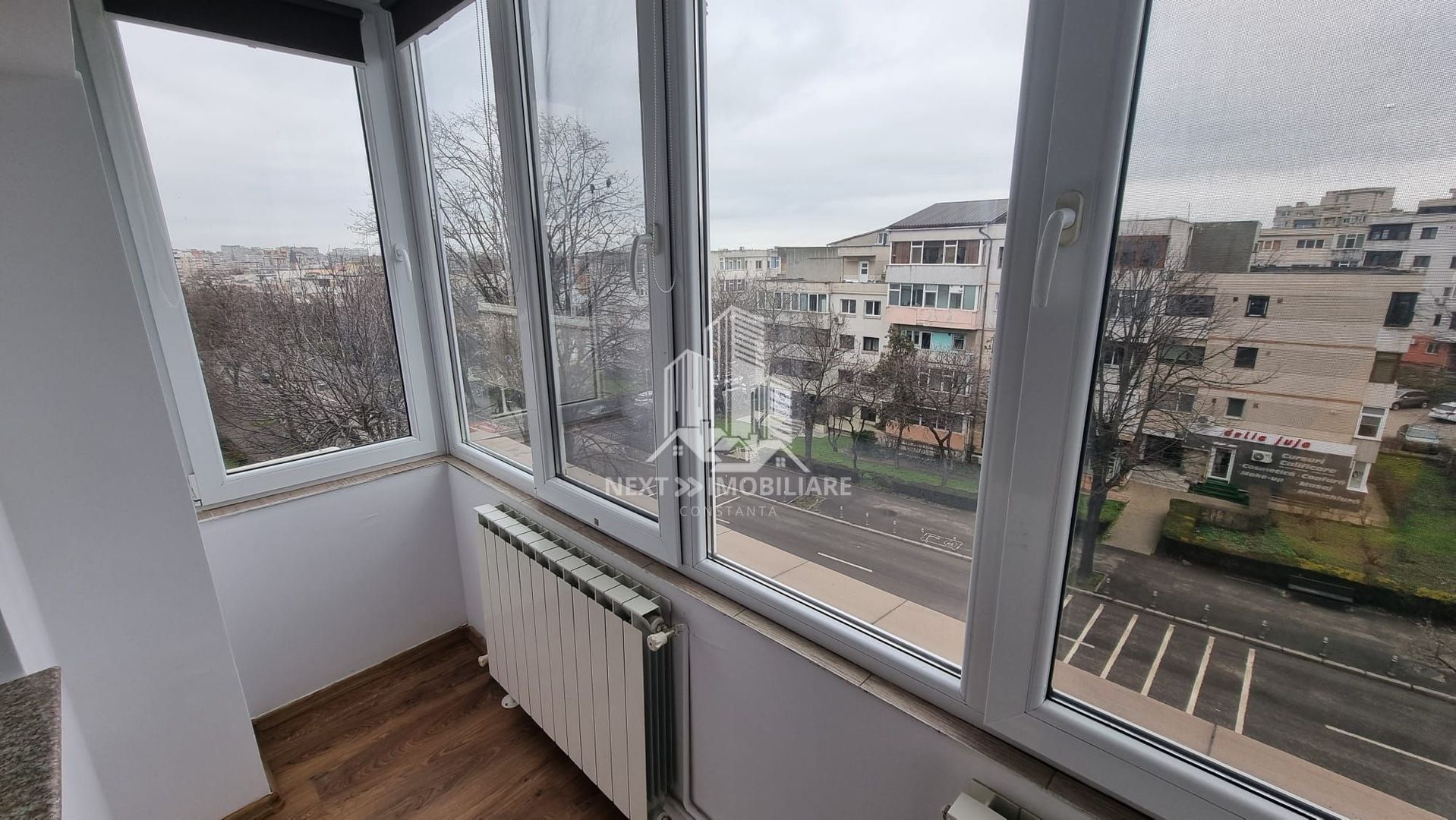 Apartament 2 Camere Decomandat - Zona Dacia , vedere Bd. Tomis - Poză 7