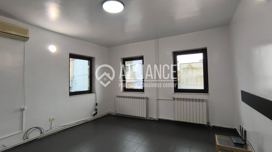 CENTRU PIATA UNIRII - Birouri luminoase cu terasa ! - Poză 3