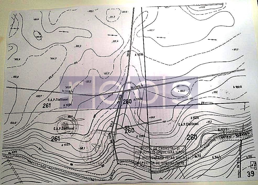 VANZARE TEREN INTRAVILAN LANGA PADUREA SAFTICA - Poză 2