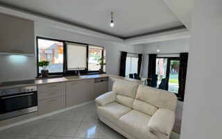 Casă individuală, 5 camere, garaj si curte, comision 0 - Poză 8