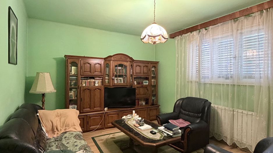 CASA INDIVIDUALA CU TEREN IN SUPRAFATA DE 1.575 MP - Poză 4
