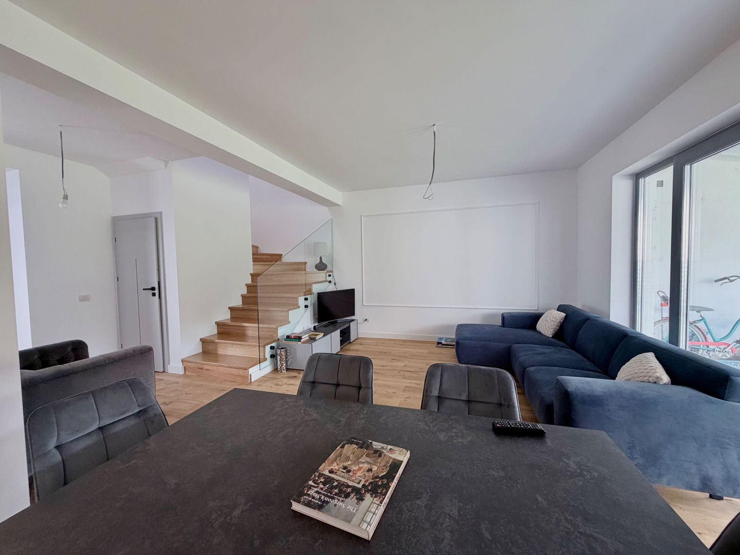 DUPLEX MOBILAT SI UTILAT - Poză 2