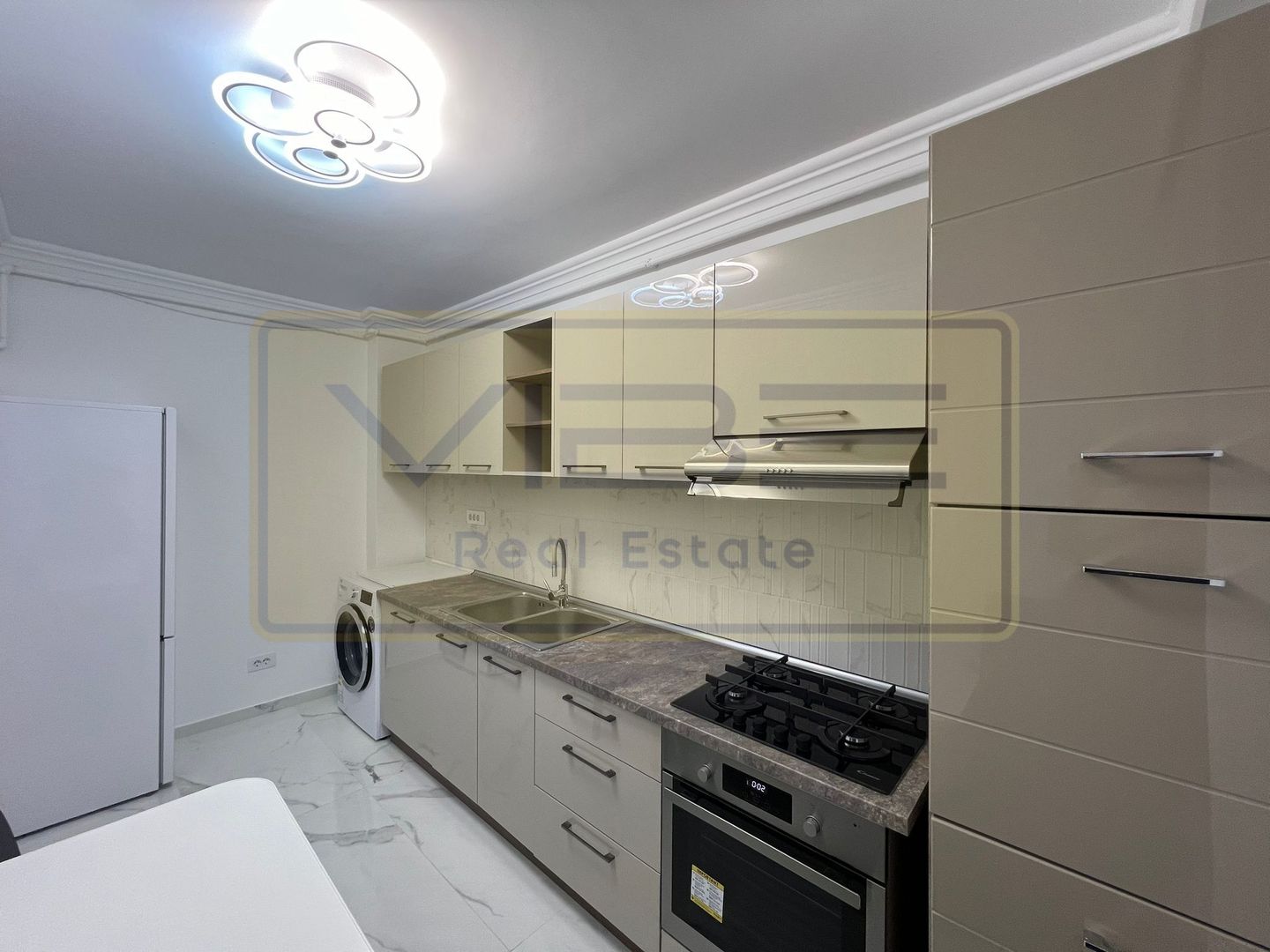 Apartament  1 camera  Bucium - Mega Image (Linia CTP 203) - Poză 10