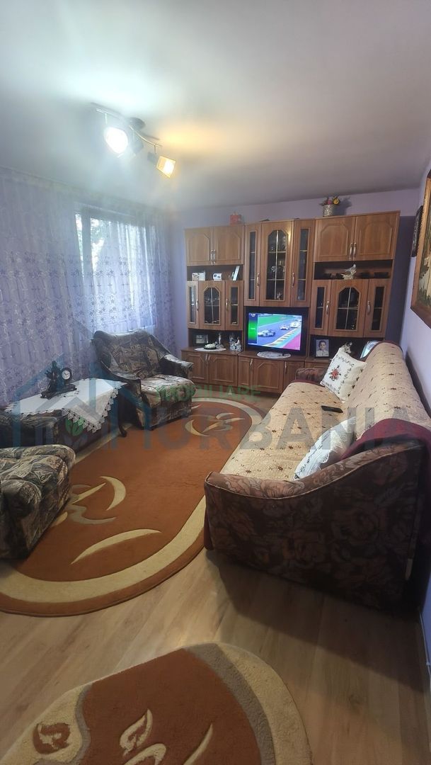 Apartament 2 camere, mansardă, Mircea cel Bătrân, 49 mp, etaj 5/5 - Poză 7