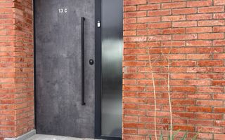 Eleganță și natură: vilă urbană exclusivistă în Tunari - Poză 22