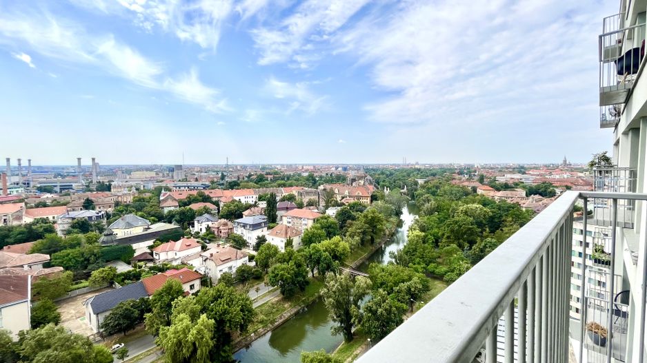 Apartament 2 camere, vedere spectaculoasa spre raul Bega - ISHO - Poză 1