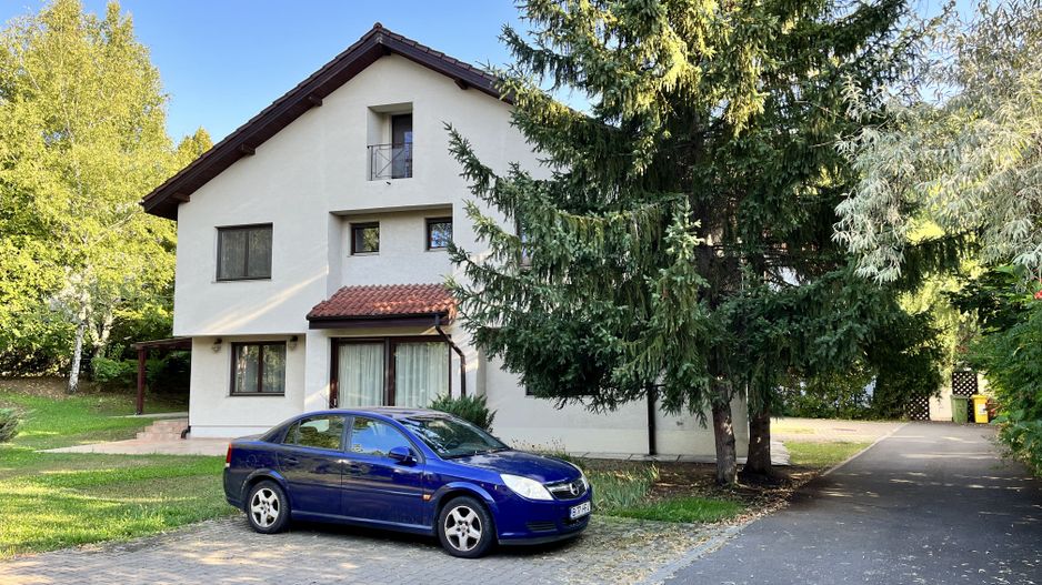 VILA 7 CAMERE, MOBILATA IN PIPERA DISPONIBILA IMEDIAT - Poză 1