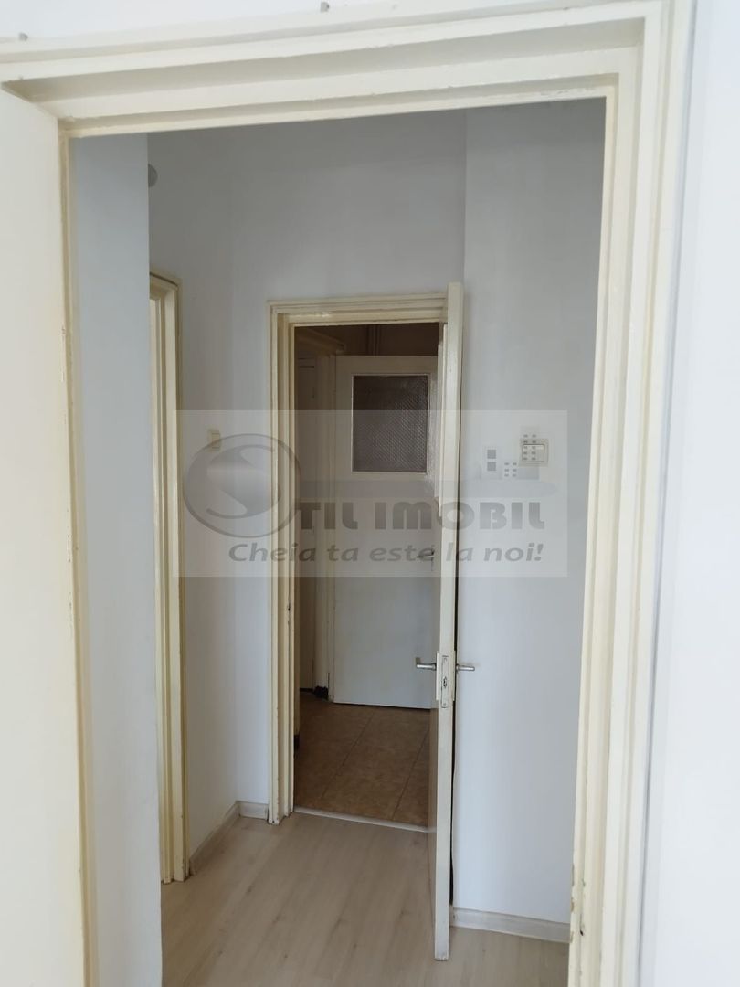 Apartament 2 camere decomandat in Piața Unirii, mobilat complet- 495 € - Poză 18