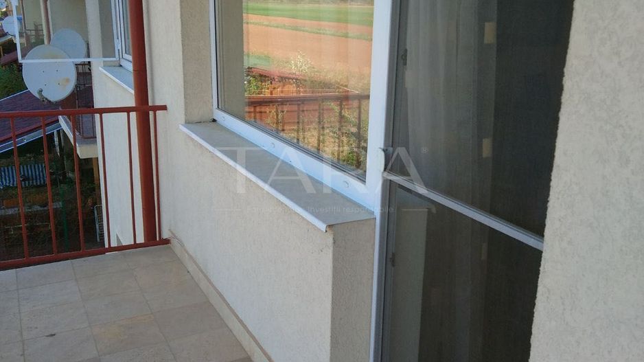Apartament cu 2 camere, mobilat, cu teren și parcare - Floresti. - Poză 6