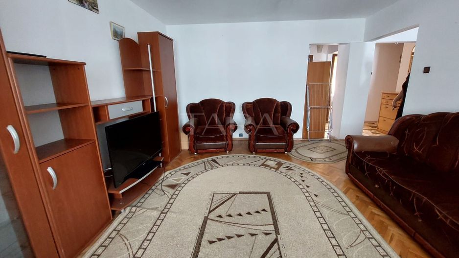 Apartament cu 4 camere de inchiriat in Manastur. - Poză 1