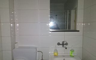 Inchiriez casa la curte in centru,zona Foisorul de Foc - Poză 8