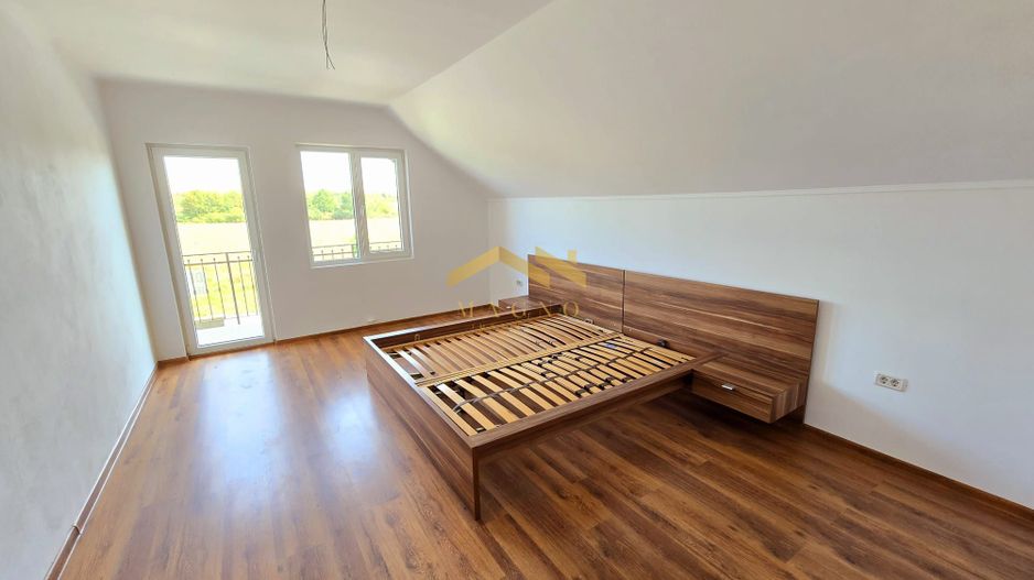 VILA P+M NOUA DE VANZARE IN LIPOVA BAI - Poză 13