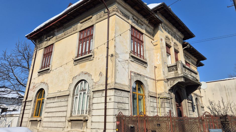 Apartament cu 2 camere - piata Unirii - Poză 7