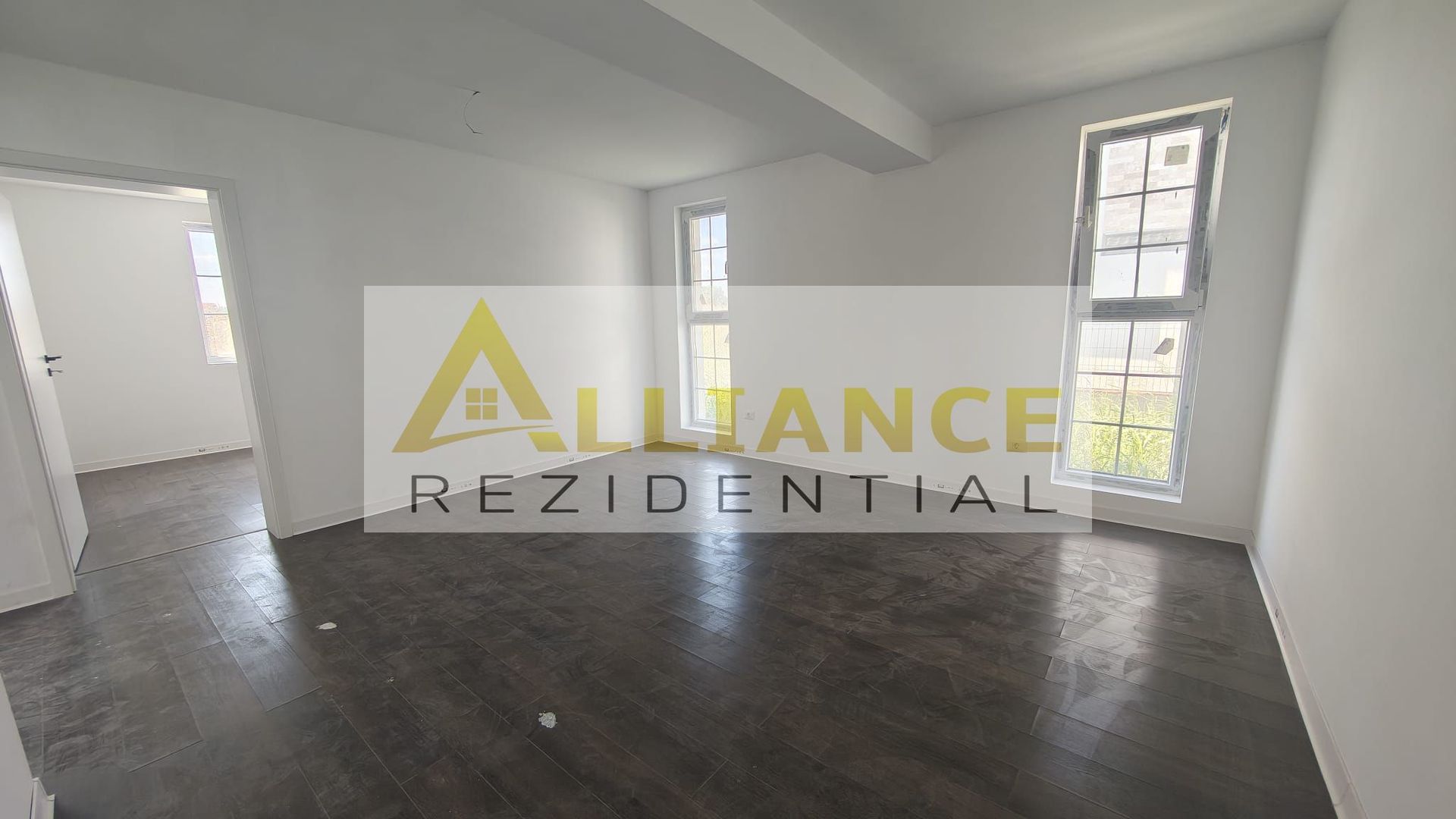 Casa  | 3 camere | Teren 350 mp | Strada Asfaltata - Poză 8