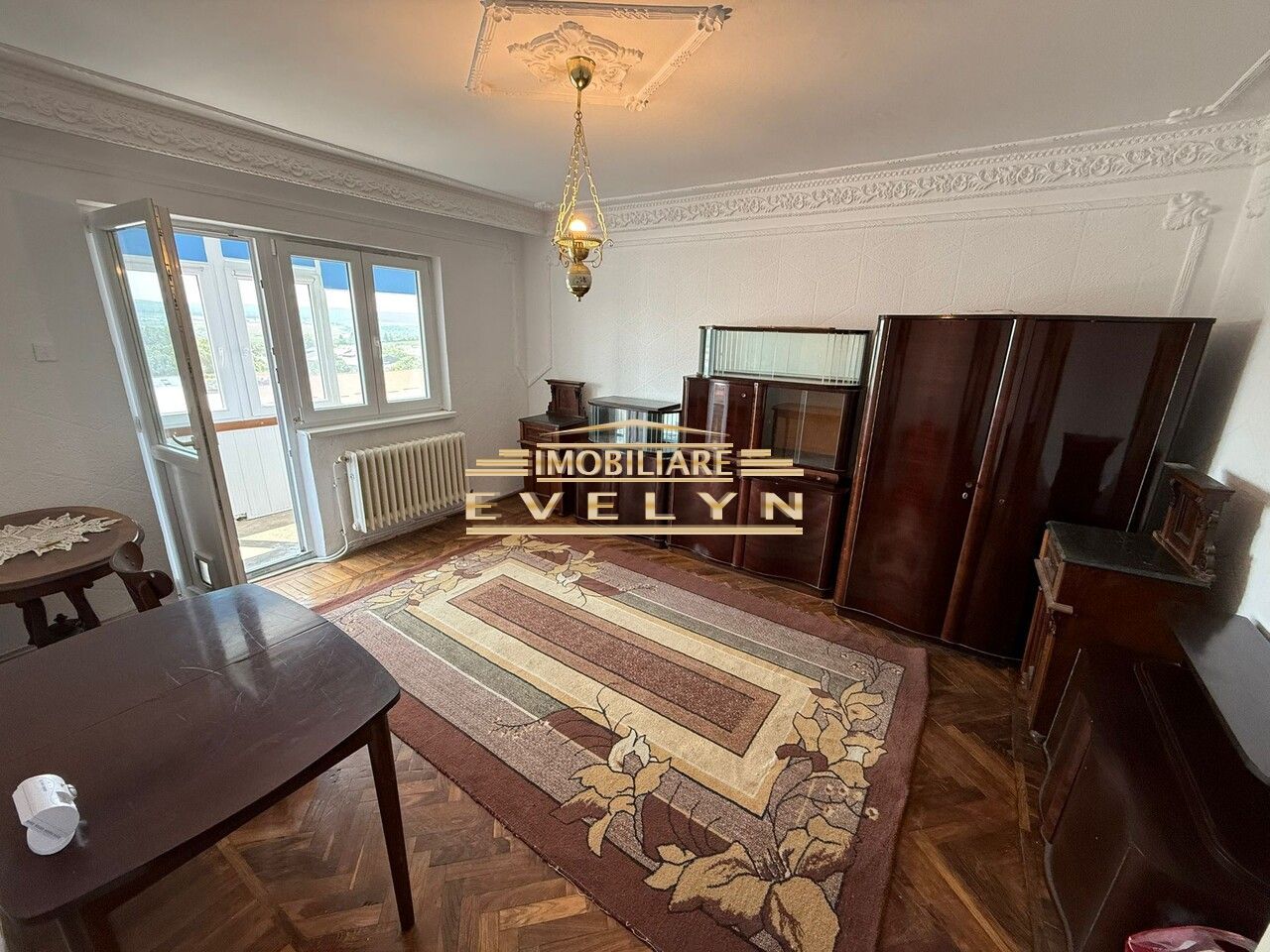 Apartament 2 camere, Str. Primăverii – Liceul Mihai Eminescu - Poză 1