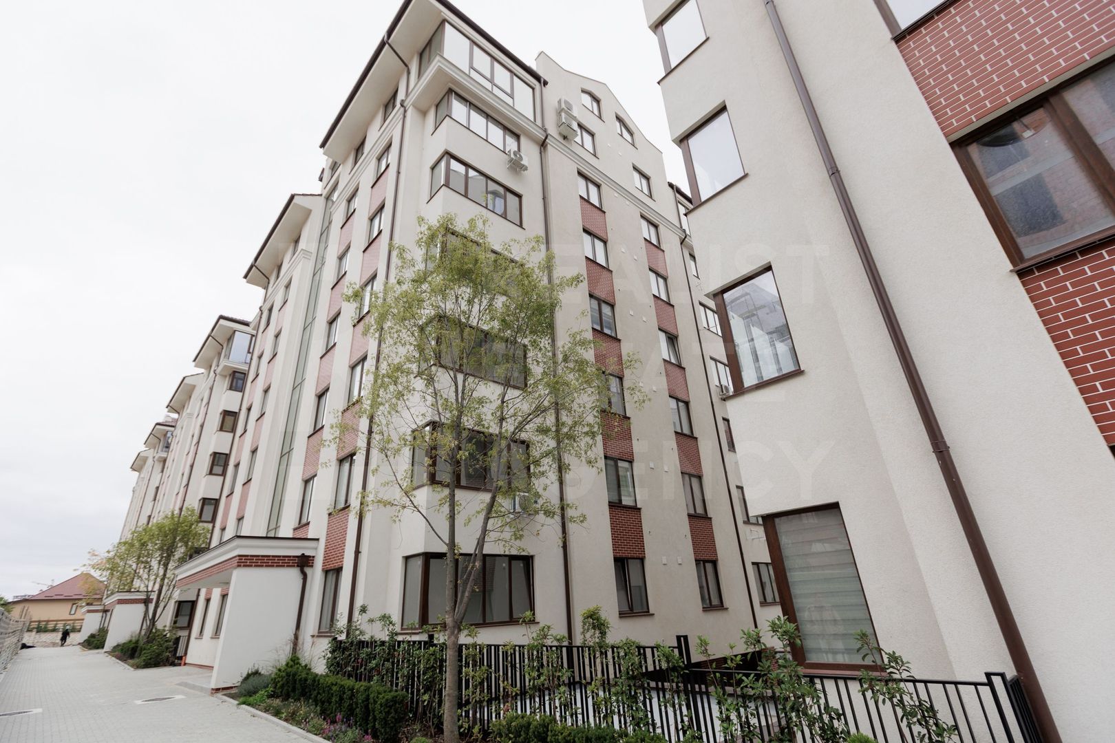 Vânzare, apartament, 2 camere, str. Regele Carol, Durlești - Poză 2