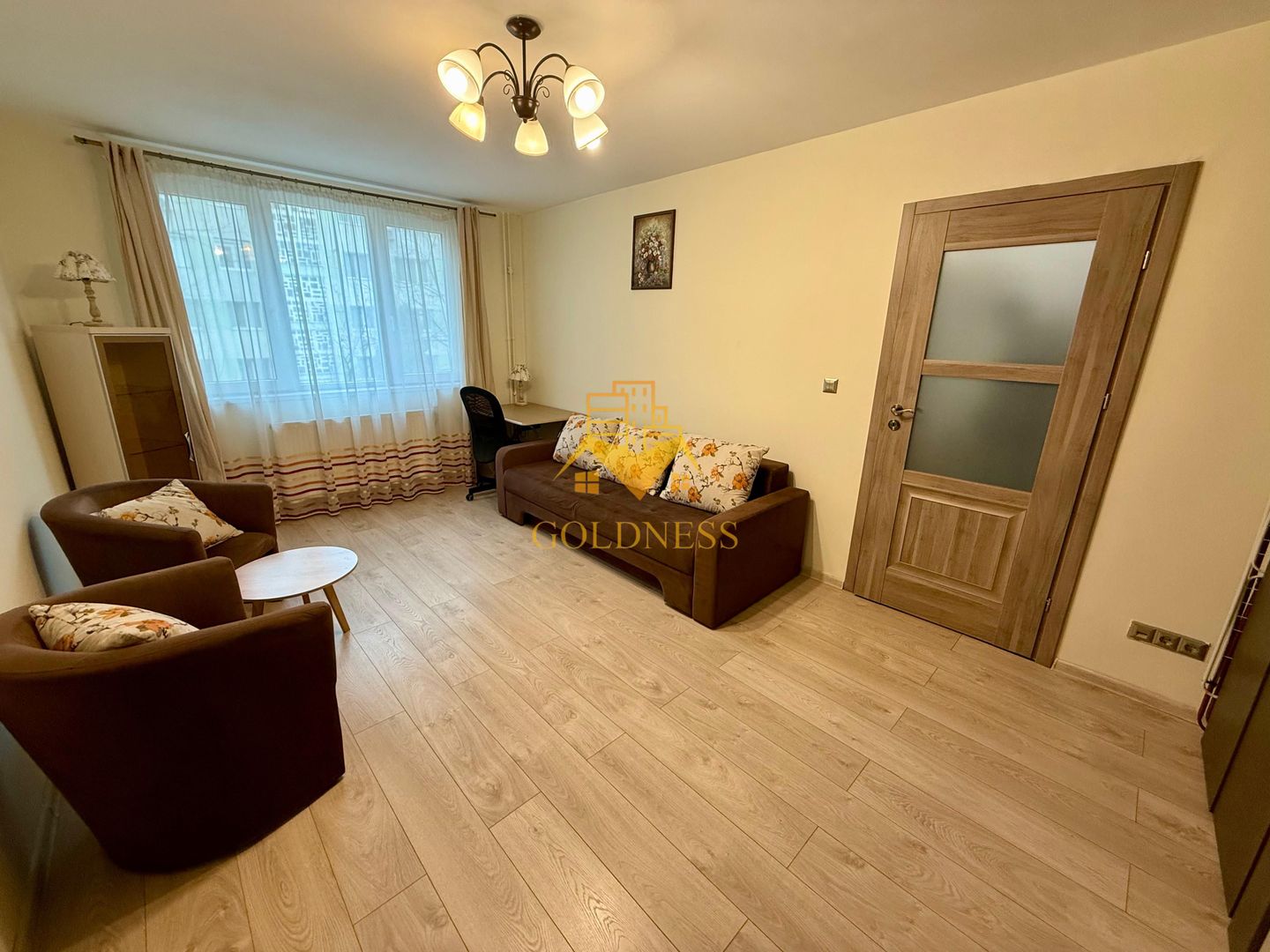 2 camere semidecomandate, balcon, Zona Centrala, Piata Abator, Lukoil - Poză 7