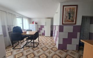 Casa + garaj + 5400 mp teren in Tomesti Goruni, zona de vis, nu rata - Poză 6