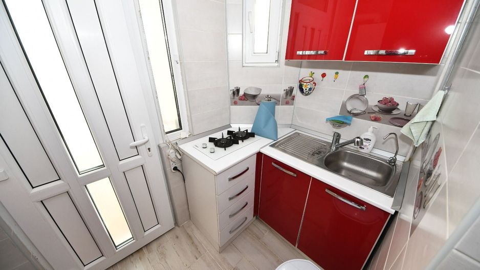 Apartament  3 camere,  zona Doja,parter,la cheie,mobilat si utilat - Poză 14