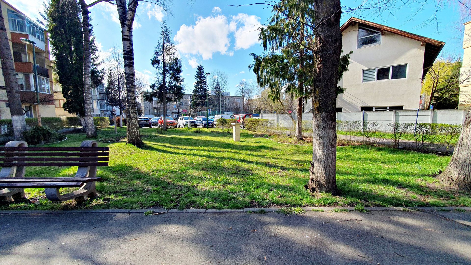 Comision Zero-Central-Bdul 15 Noiembrie apartament decomandat cf I - Poză 2