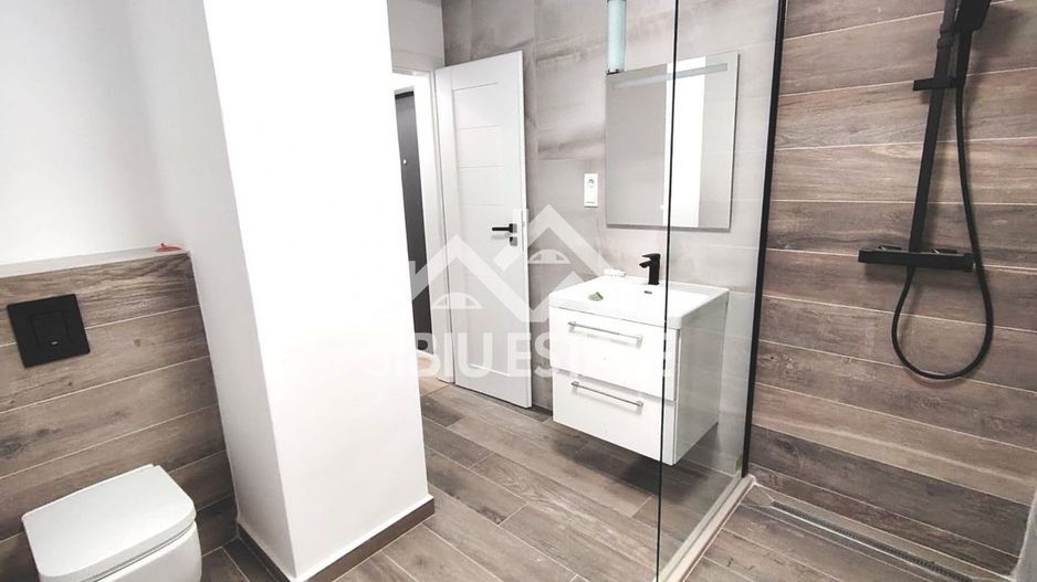 Apartament nou 3 camere, 2 bai Sibiu - Poză 5