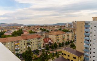 De închiriat: Apartament 2 camere cu vedere panoramică pe Bulevard - Poză 8