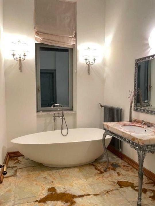 BRASADAS închiriază vila 21 cam UNIRII Birouri exclusive. - Poză 16