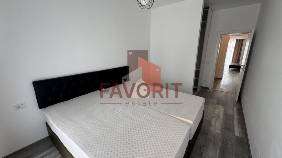 Mobilat si utilat. 2 locuri de parcare. Curte privata in CF - Poză 7