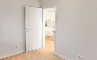 Apartament ultrafinisat | 3 camere | Cartier Terra-Floresti - Poză 18