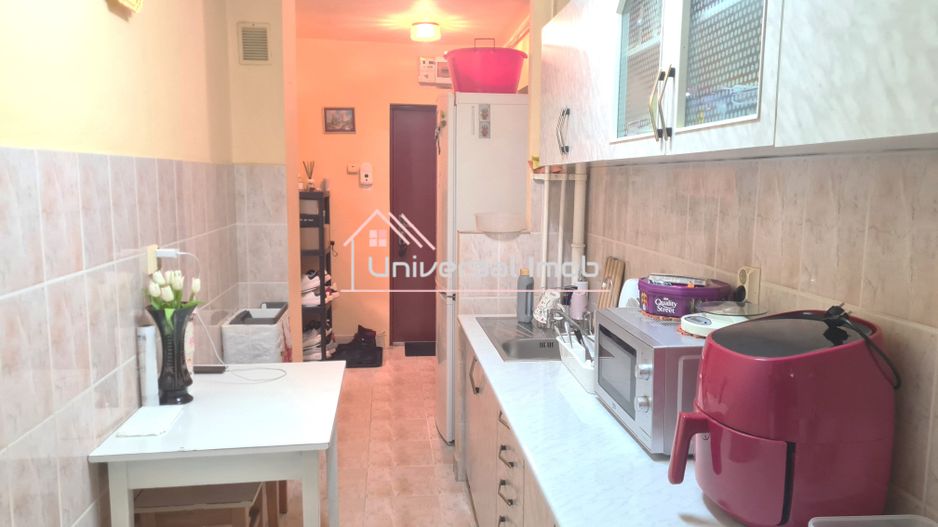 Apartament cu 2 camere decomandate, str. Parang - Poză 7