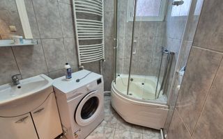 Apartament cu 3 camere 76,61 mp - Universitate - Poză 9