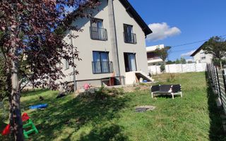 Casa individuala 4 camere 2 bai si teren 573 mp in Bavaria Park - Poză 9