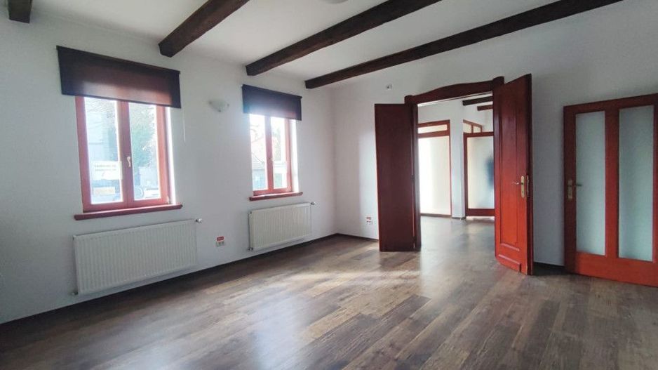 Casa nemobilata, potrivita pentru birouri sau locuit, Subcetate - Poză 1