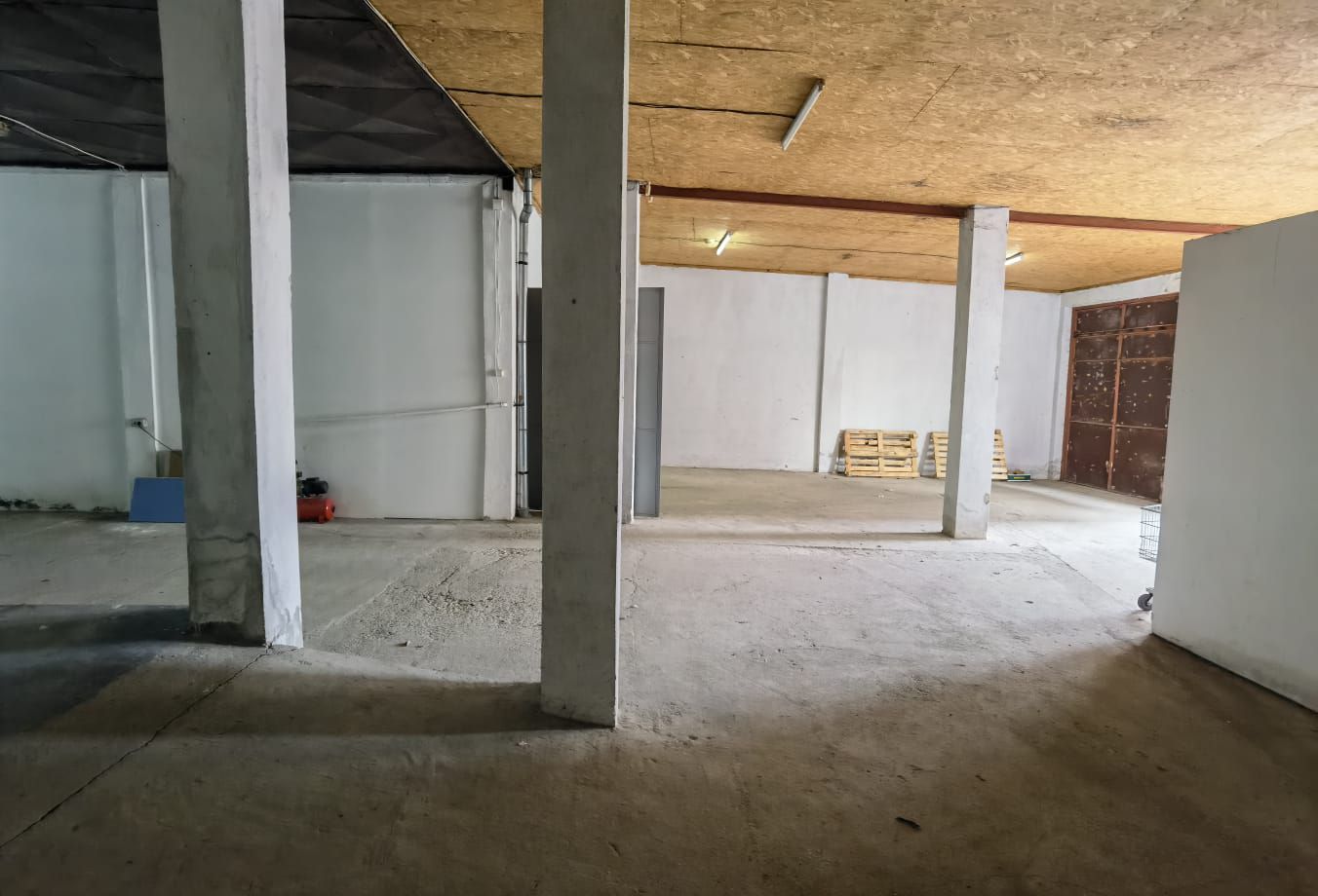 Imobil destinatie birouri + depozit - Poză 8