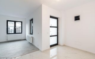 BERCENI-PRIMAVERII,VILA ,4 CAMERE,182 MP,3 BAI ,TEREN 326 MP,LA CHEIE! - Poză 30