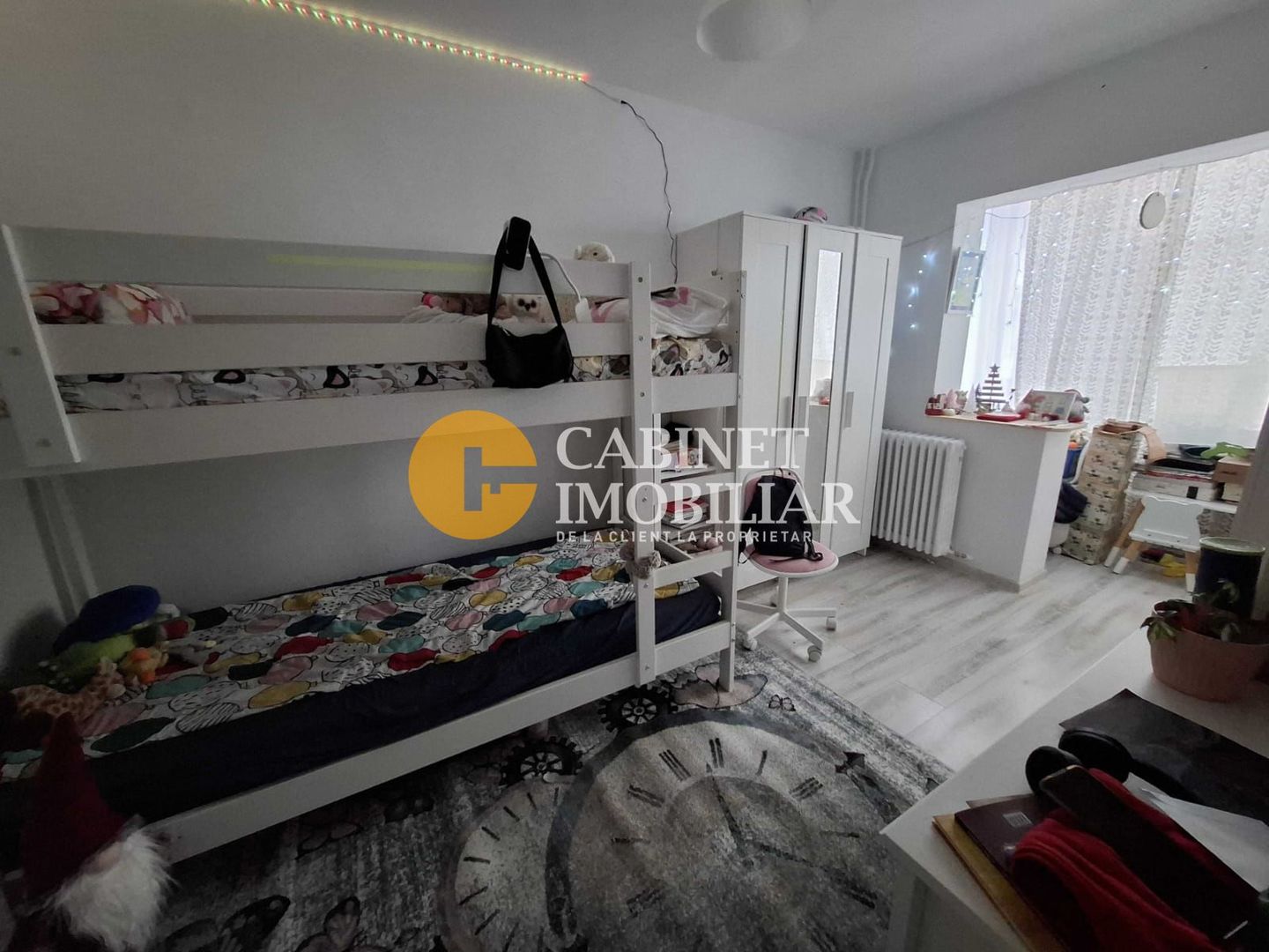 3 camere - DECOMANDAT - etaj intermediat - 75mp - Poză 2