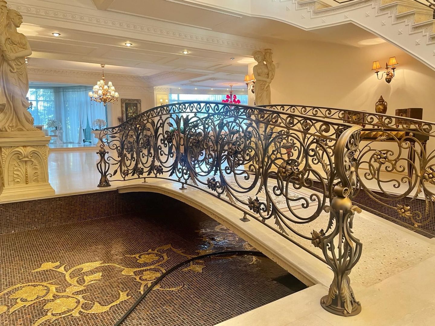 Vila spectaculoasa - deschidere lac - Poză 4