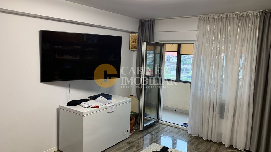 Etaj 4 Cu Pod Apartament 2 Camere Decomandat 54mp - Poză 3