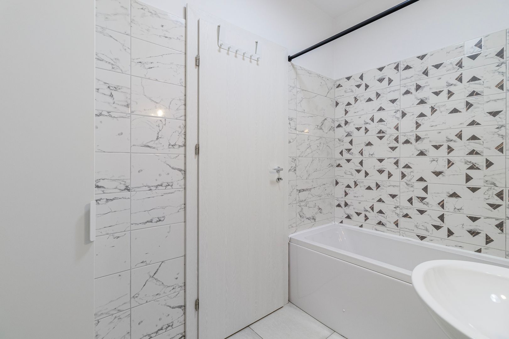 2 camere | Mobilat complet | Parcare Inclusa - Poză 15