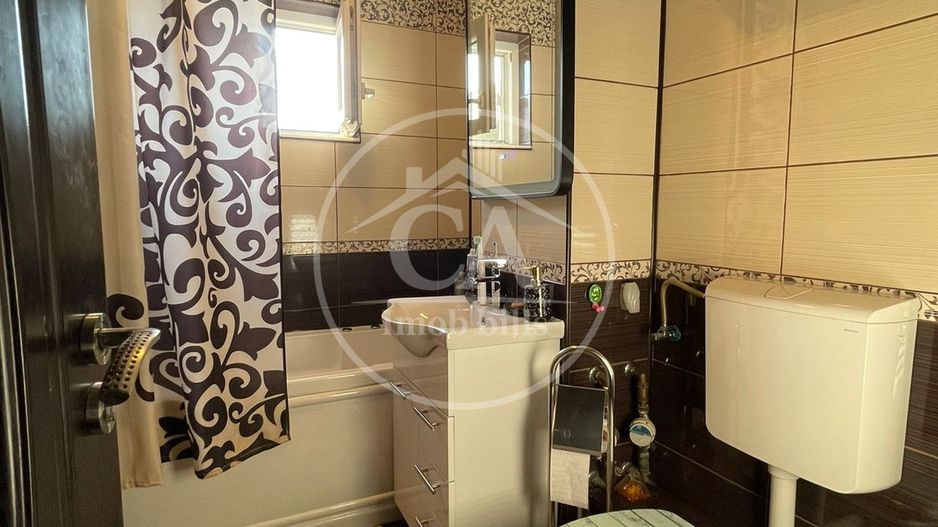 Apartament cu 3 camere de inchiriat in zona Nufarul, Oradea. - Poză 13