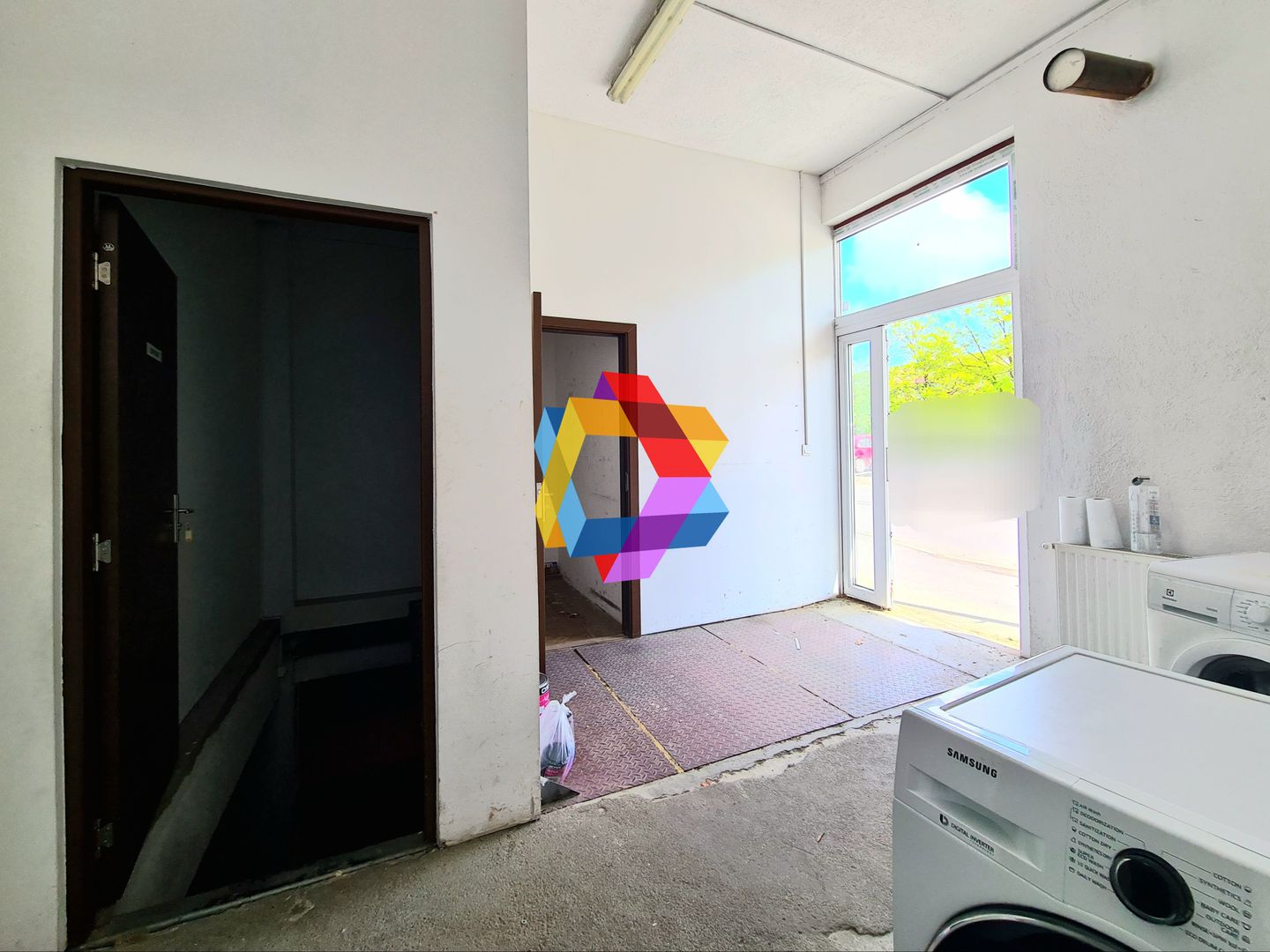 Spatiu depozitare și birou de închiriat Brasov - 240 mp # plus-imo.ro - Poză 1