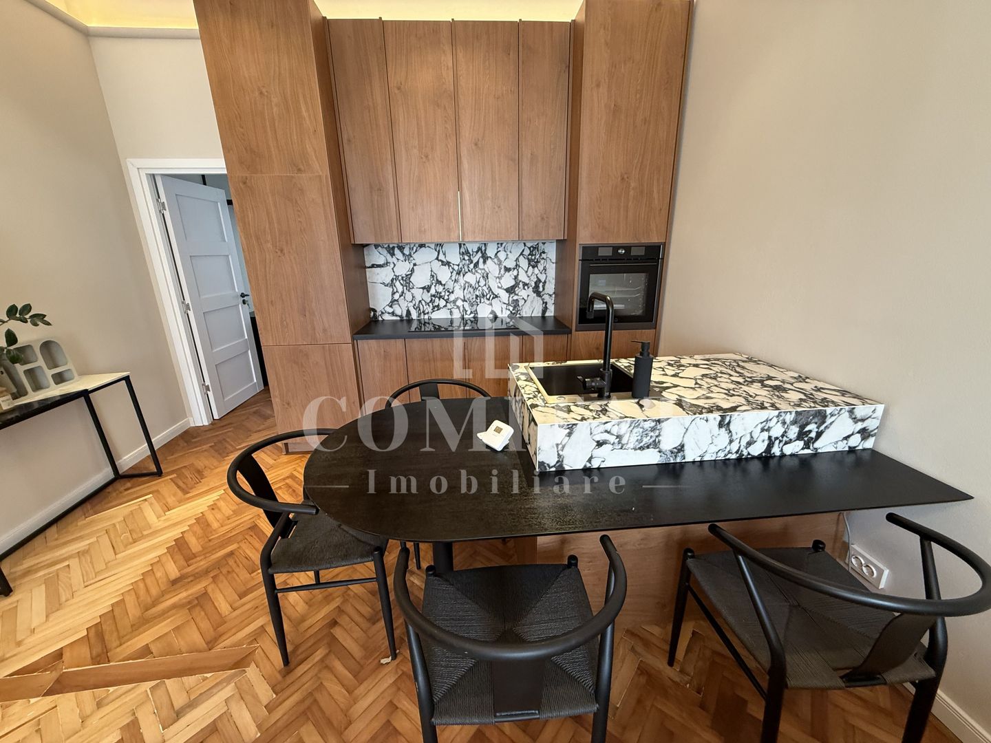 Apartament superb cu 3 camere | Zona Centrală | Zona Bosch Engineering - Poză 4